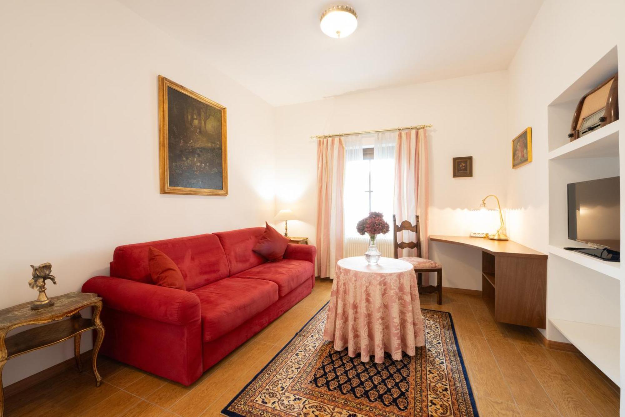 Apartments Schloss Paschbach อัปเปียโน ซุลลา สตราดา เดล วีโน ภายนอก รูปภาพ