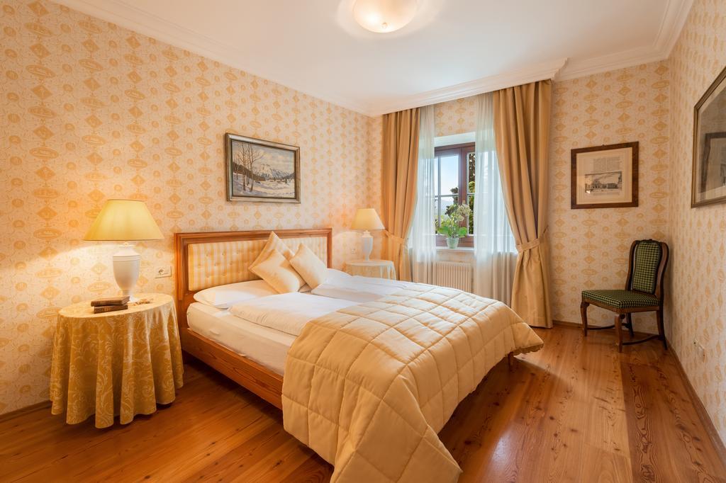 Apartments Schloss Paschbach อัปเปียโน ซุลลา สตราดา เดล วีโน ภายนอก รูปภาพ