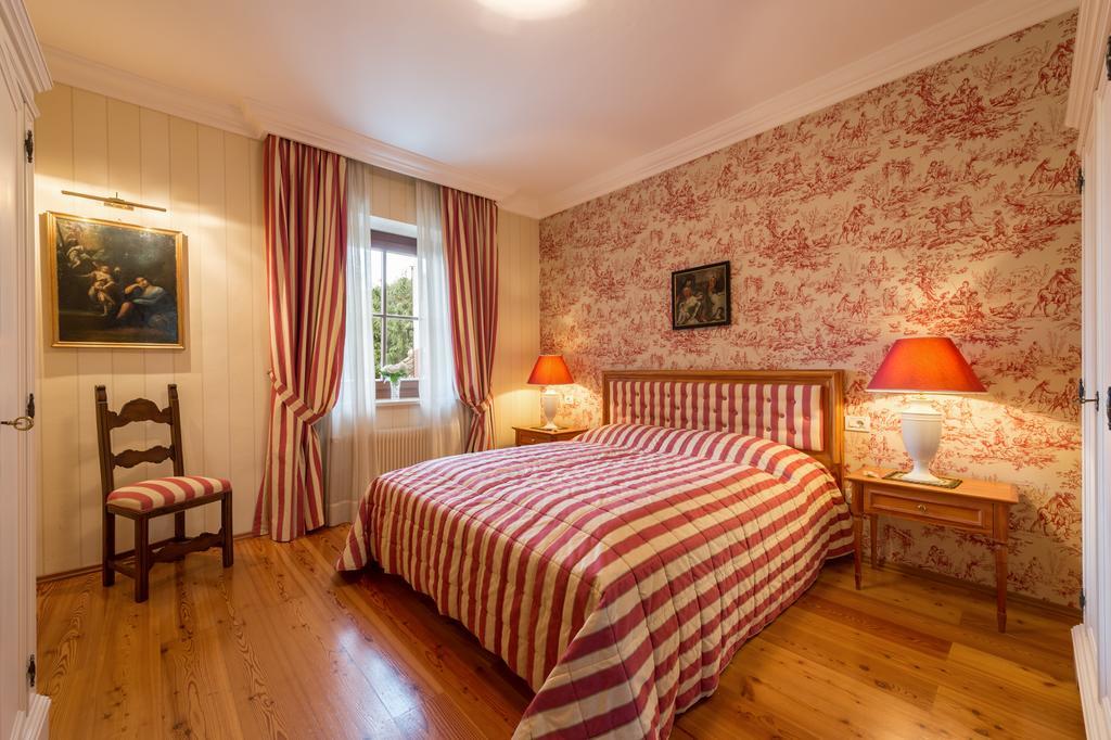 Apartments Schloss Paschbach อัปเปียโน ซุลลา สตราดา เดล วีโน ภายนอก รูปภาพ